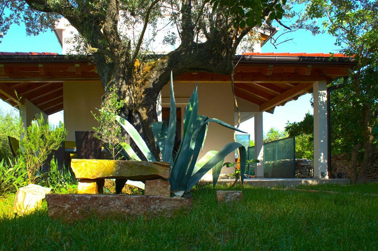 Holiday Home Liberta Krnica Luaran gambar