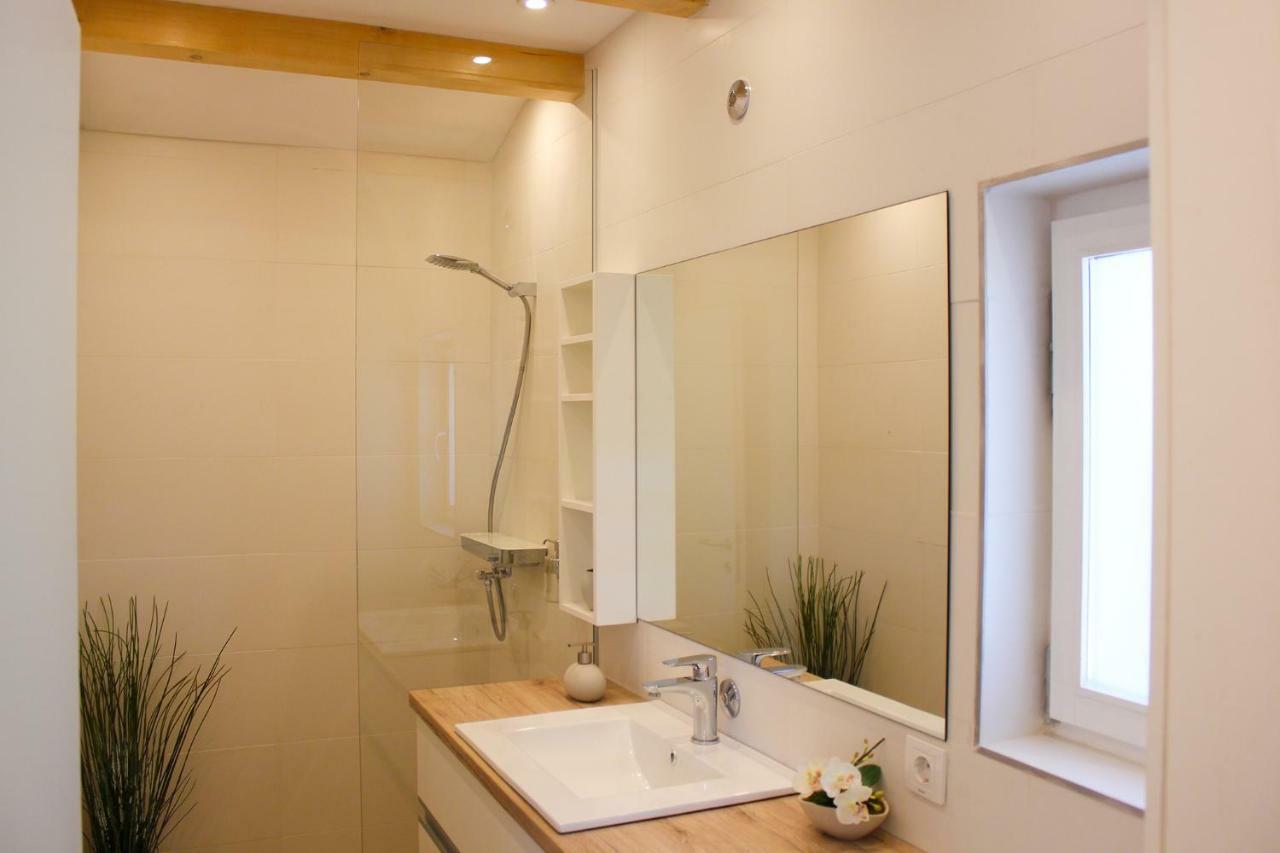 Holiday Home Liberta Krnica Luaran gambar