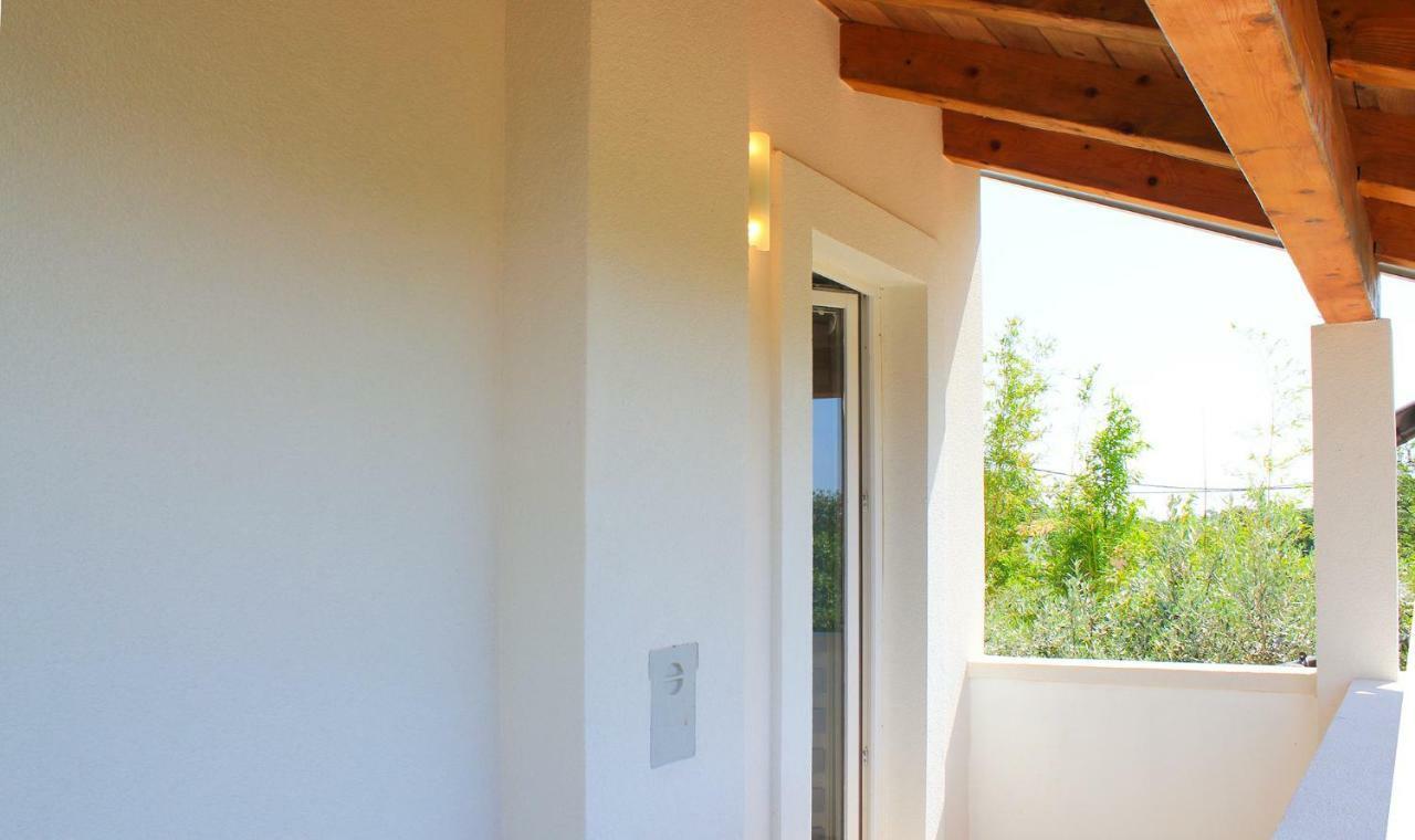 Holiday Home Liberta Krnica Luaran gambar
